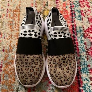 Jolimall Mixed Animal Print Sneakers